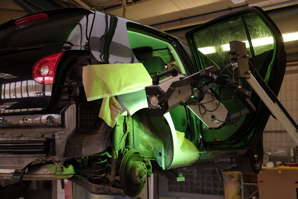 Autolackier-Fachbetrieb - Störk Karosserie- und Lackierzentrum - 2